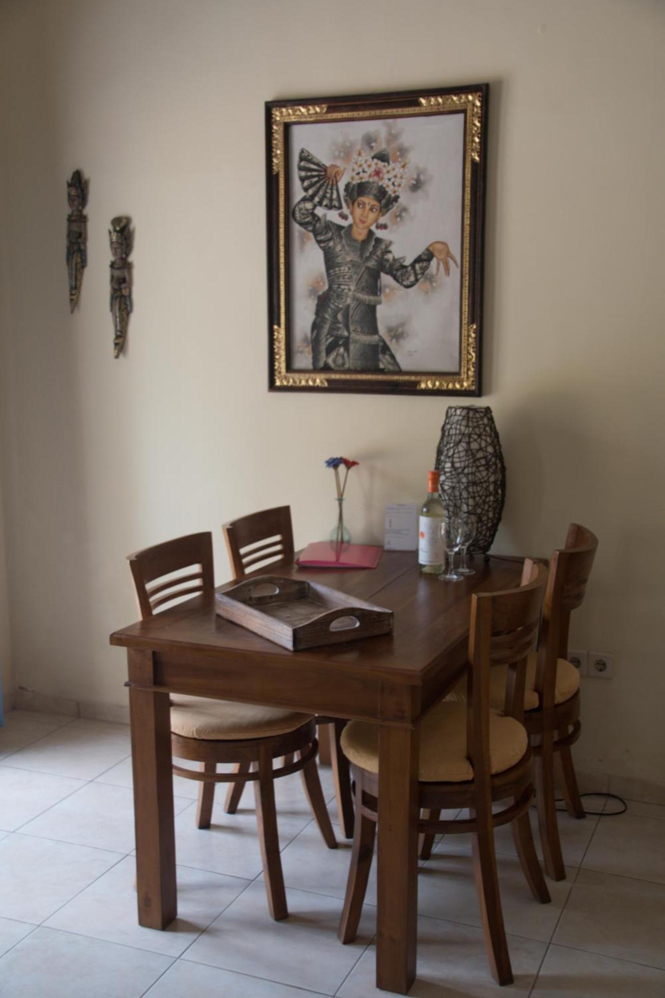 Guesthouse Rumah Senang Kalibaru Luaran gambar
